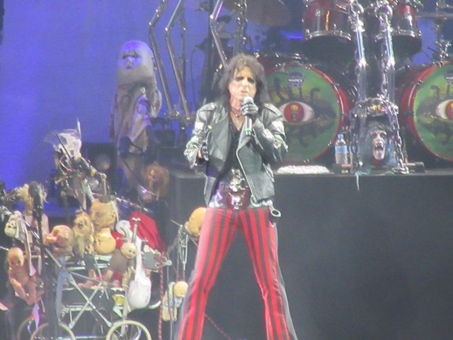 Old Rockers never die (Alice Cooper 2015 concert review)