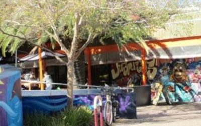 Position Vacant in Burger Restaurant: psychopaths welcome